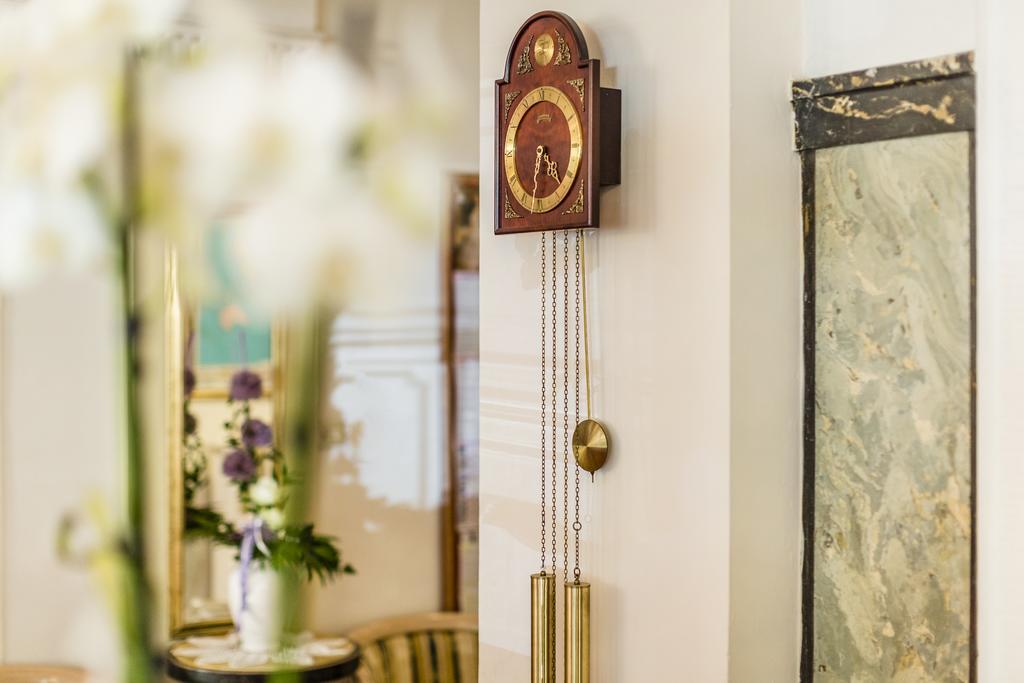Grand Hotel Bellevue - Adults Only Мерано Экстерьер фото